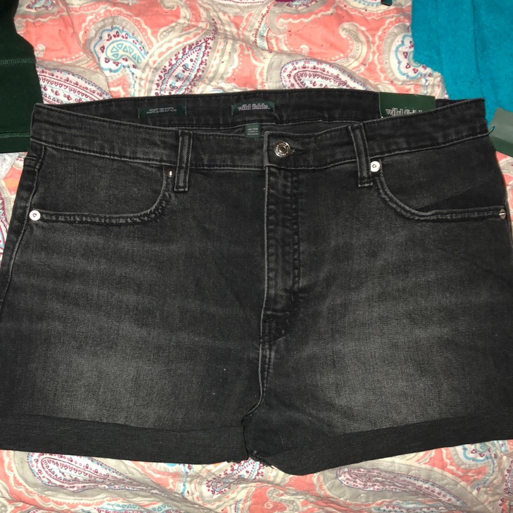 black jean shorts